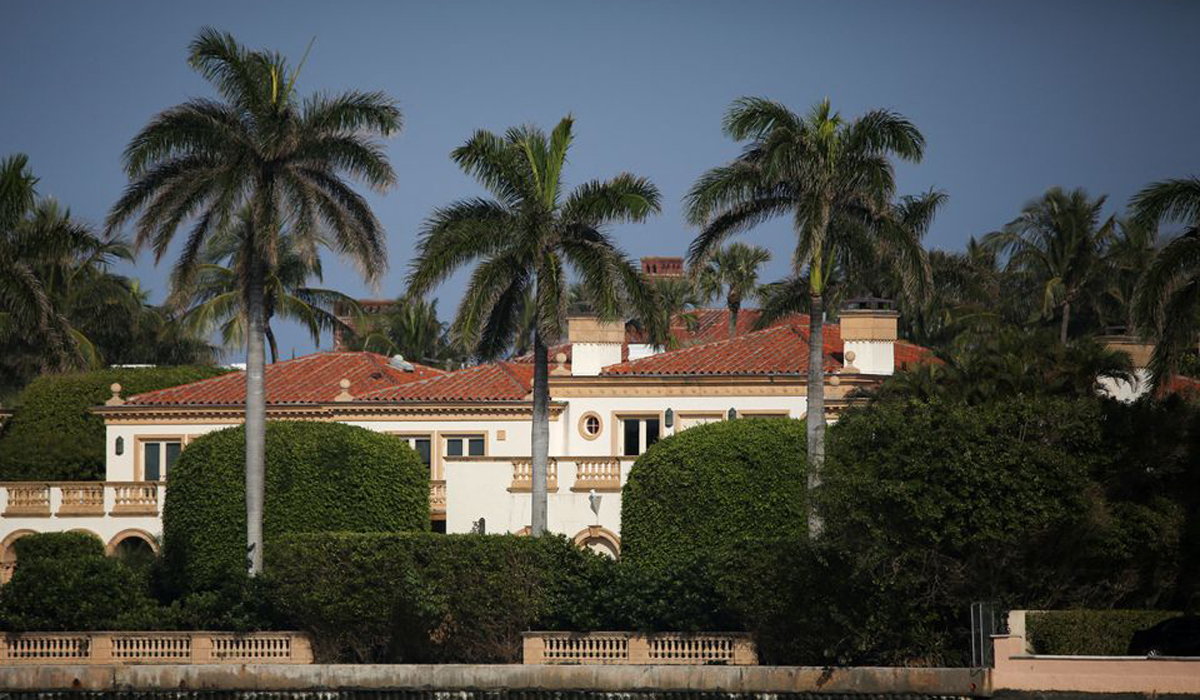 FBI searches Trump's Florida home as part of presidential records probe